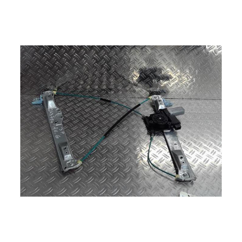 Moteur leve vitre avant gauche OPEL CORSA D