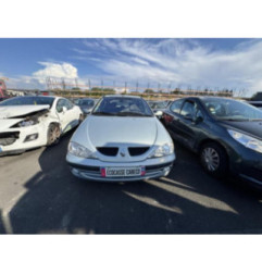 Pompe de direction RENAULT MEGANE 1 Photo n°6