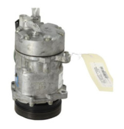 Compresseur clim VOLKSWAGEN NEW BEETLE 1