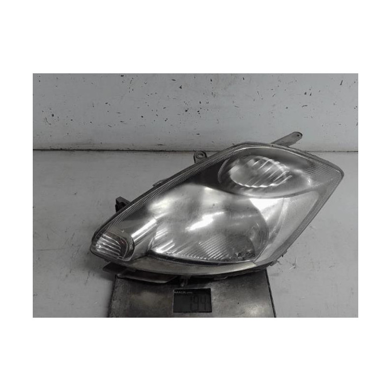 Optique avant principal gauche (feux)(phare) SUBARU JUSTY 3