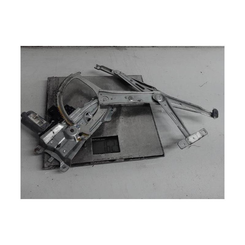 Moteur leve vitre avant droit OPEL ZAFIRA B