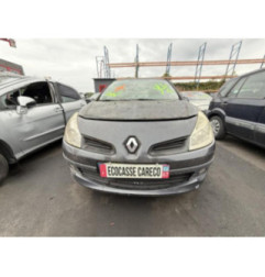 Face avant RENAULT CLIO 3 Photo n°9