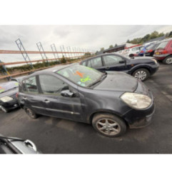 Face avant RENAULT CLIO 3 Photo n°13