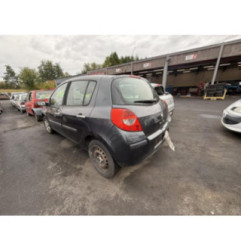 Face avant RENAULT CLIO 3 Photo n°17