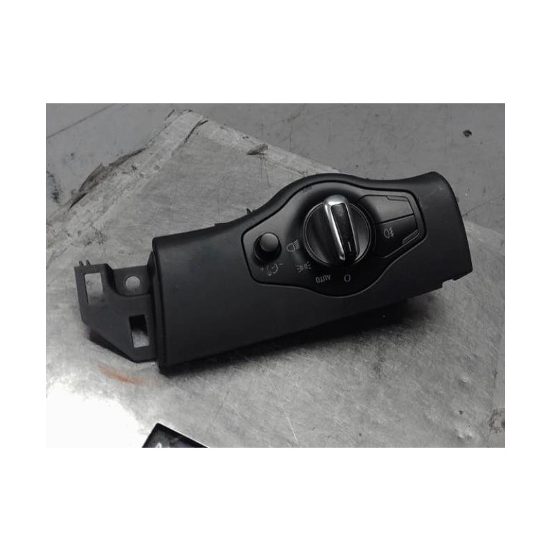 Commande de phare AUDI A5 1