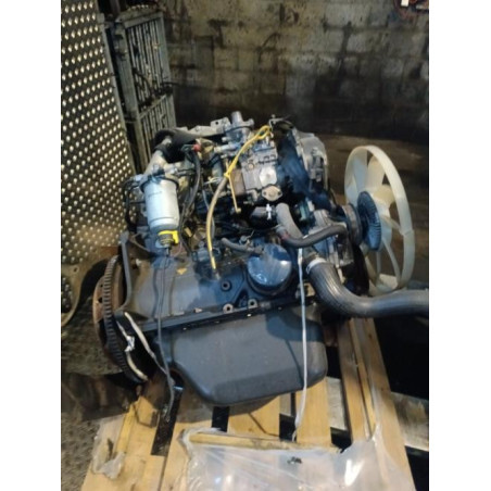 Moteur FORD TRANSIT 2 Photo n°1
