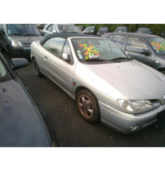 Feu arriere principal droit (feux) RENAULT MEGANE 1 Photo n°8