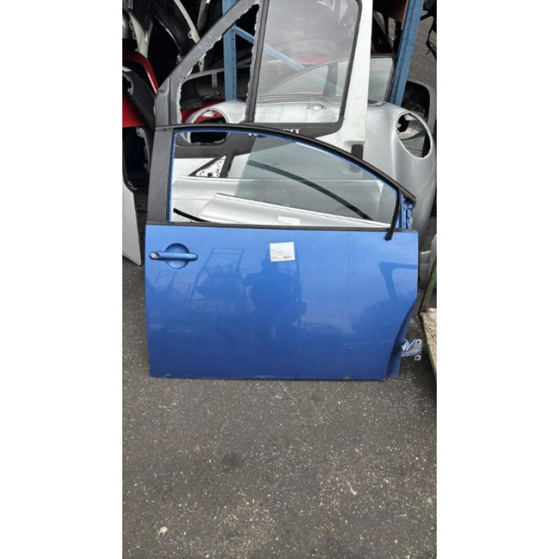 Porte avant droit VOLKSWAGEN NEW BEETLE 1