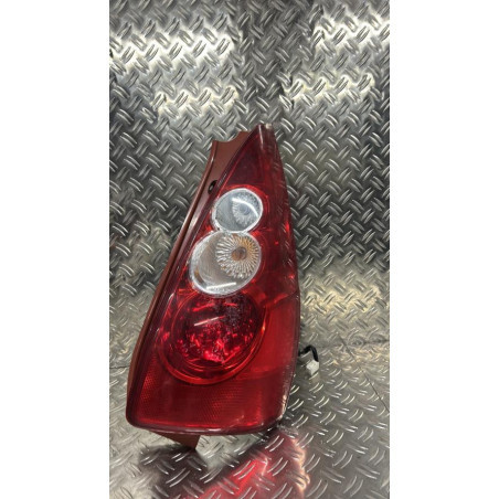 Feu arriere principal droit (feux) MAZDA 5 1 Photo n°1