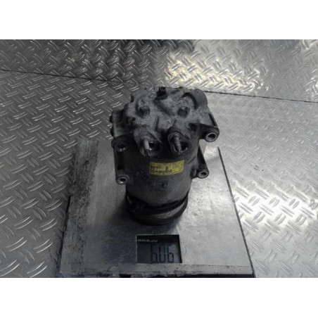 Compresseur clim FORD FIESTA 6 Photo n°1