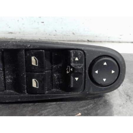 Interrupteur de leve vitre avant gauche CITROEN C4 PICASSO 1