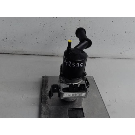 Pompe de direction PEUGEOT 3008 1 Photo n°1