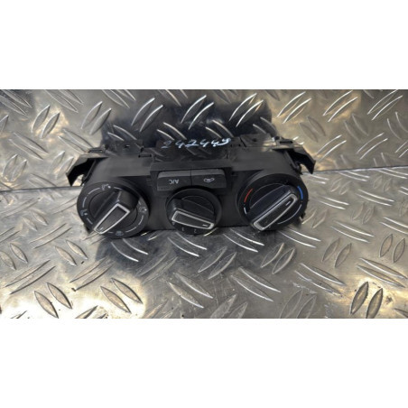 Commande chauffage VOLKSWAGEN POLO 5 Photo n°1