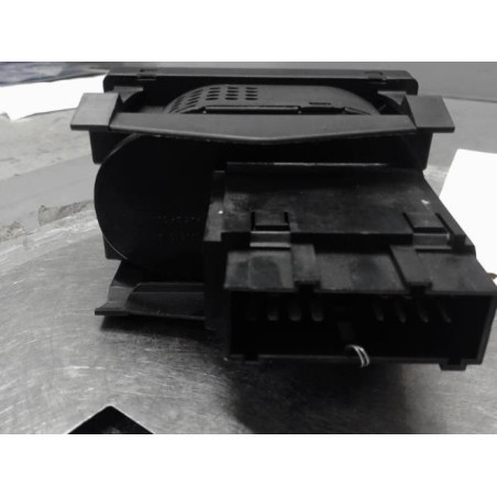 Commande de phare FORD FOCUS 2