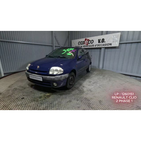 Capot RENAULT CLIO 2 Photo n°1