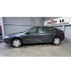 Compresseur clim RENAULT LAGUNA 2 Photo n°17