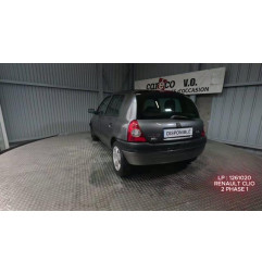 Calandre RENAULT CLIO 2 Photo n°7