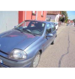 Plage arriere RENAULT CLIO 2 Photo n°7