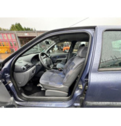 Plage arriere RENAULT CLIO 2 Photo n°17