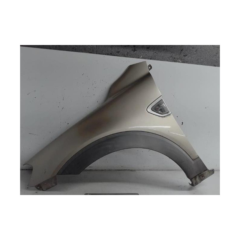 Aile avant gauche CHEVROLET CAPTIVA