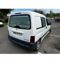 Calandre PEUGEOT PARTNER 1 Photo n°4