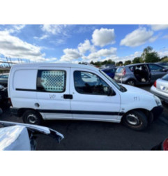 Calandre PEUGEOT PARTNER 1 Photo n°12