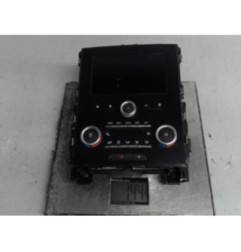 Ecran GPS RENAULT MEGANE 4 Photo n°1