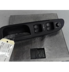 Interrupteur de leve vitre avant gauche VOLKSWAGEN PASSAT 5 Photo n°1
