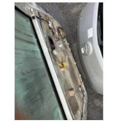 Porte avant gauche MITSUBISHI PAJERO 3