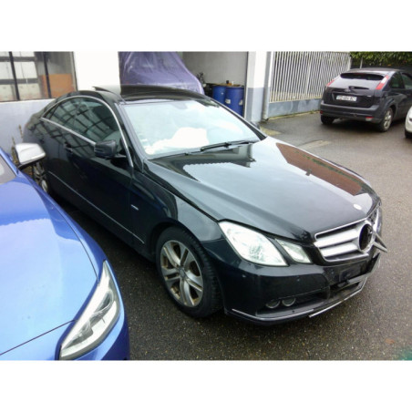 Moteur MERCEDES CLASSE E 207