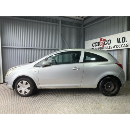Cremaillere assistee TOYOTA YARIS 2 Photo n°1