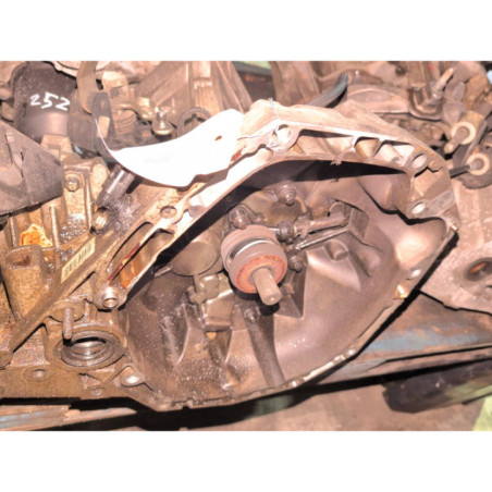 Boite de vitesses RENAULT CLIO 3 Photo n°1