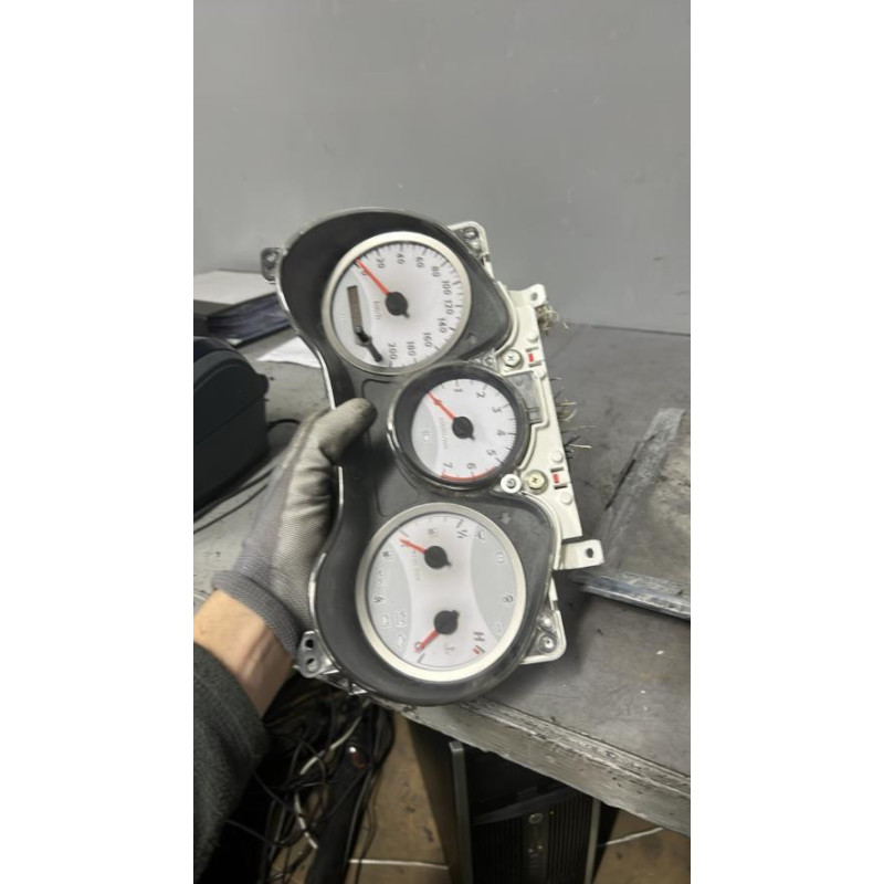 Compteur TOYOTA RAV4 2