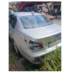 Compresseur clim BMW SERIE 5 E60 Photo n°8