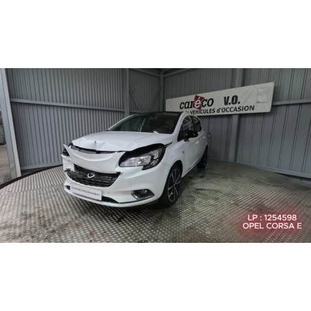 Moteur OPEL CORSA E Photo n°1