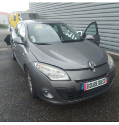 Capot RENAULT MEGANE 3 Photo n°8