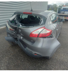 Capot RENAULT MEGANE 3 Photo n°12