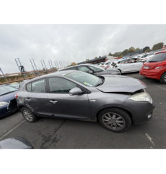 Capot RENAULT MEGANE 3 Photo n°17