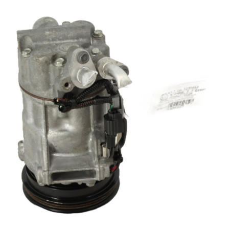 Compresseur clim RENAULT CLIO 5 Photo n°1