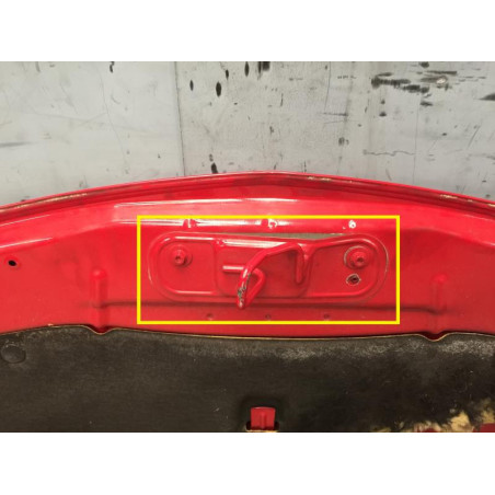 Capot RENAULT CLIO 3