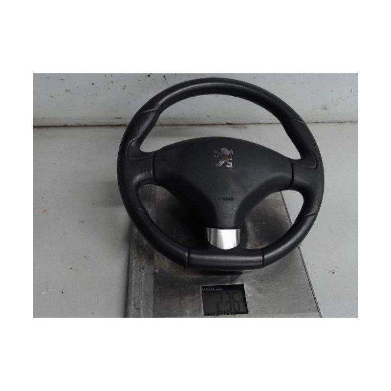 Volant PEUGEOT 3008 1