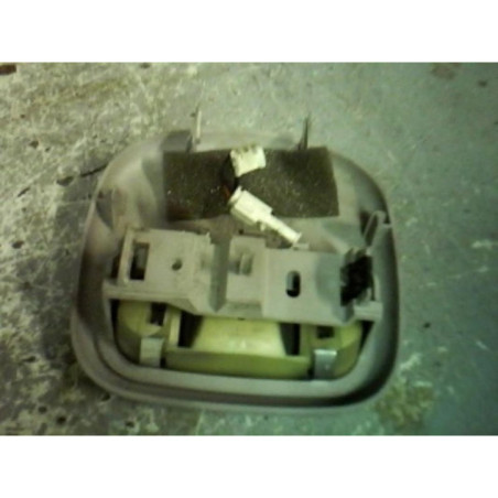 Eclairage de plafonnier PEUGEOT 407