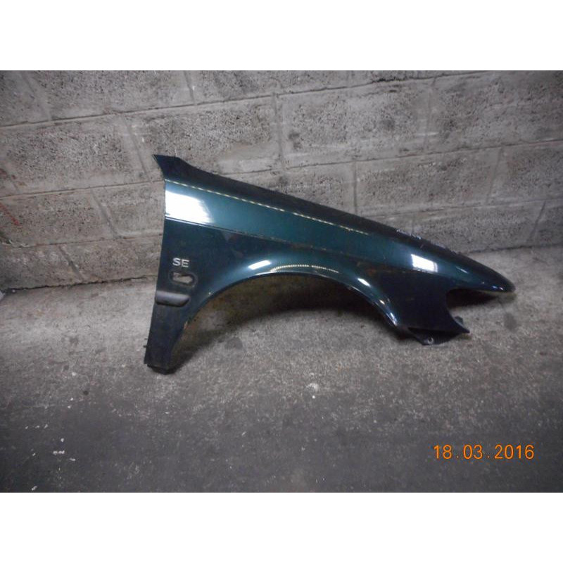Aile avant droit SAAB 9.3 1