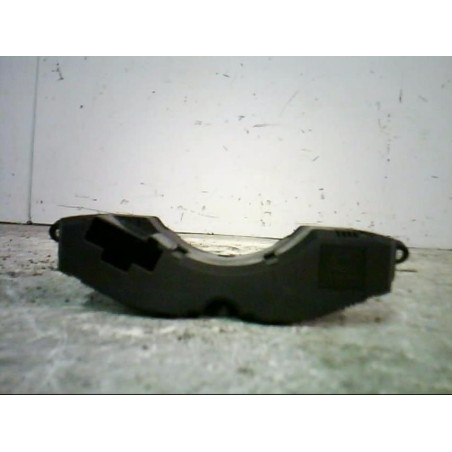 Commande degivrage lunette arriere FORD FOCUS 1