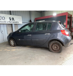 Bouton de coffre RENAULT CLIO 3 Photo n°7