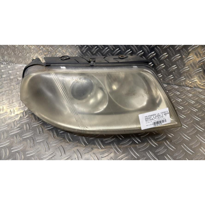 Optique avant principal droit (feux)(phare) VOLKSWAGEN PASSAT 4