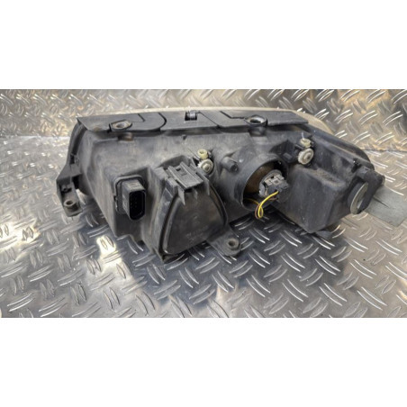 Optique avant principal droit (feux)(phare) VOLKSWAGEN PASSAT 4