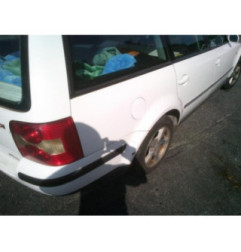 Optique avant principal droit (feux)(phare) VOLKSWAGEN PASSAT 4 Photo n°8