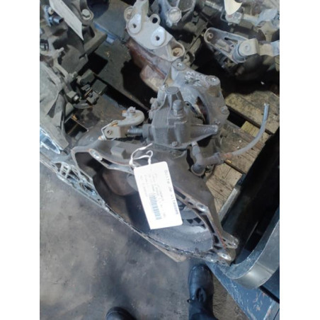 Boite de vitesses OPEL CORSA D