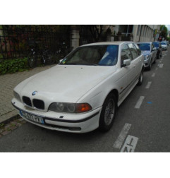 Compresseur clim BMW SERIE 5 E39 Photo n°7